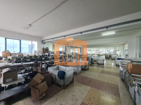 MAGAZINE NE SHKOZET DURRES, PER QIRA!