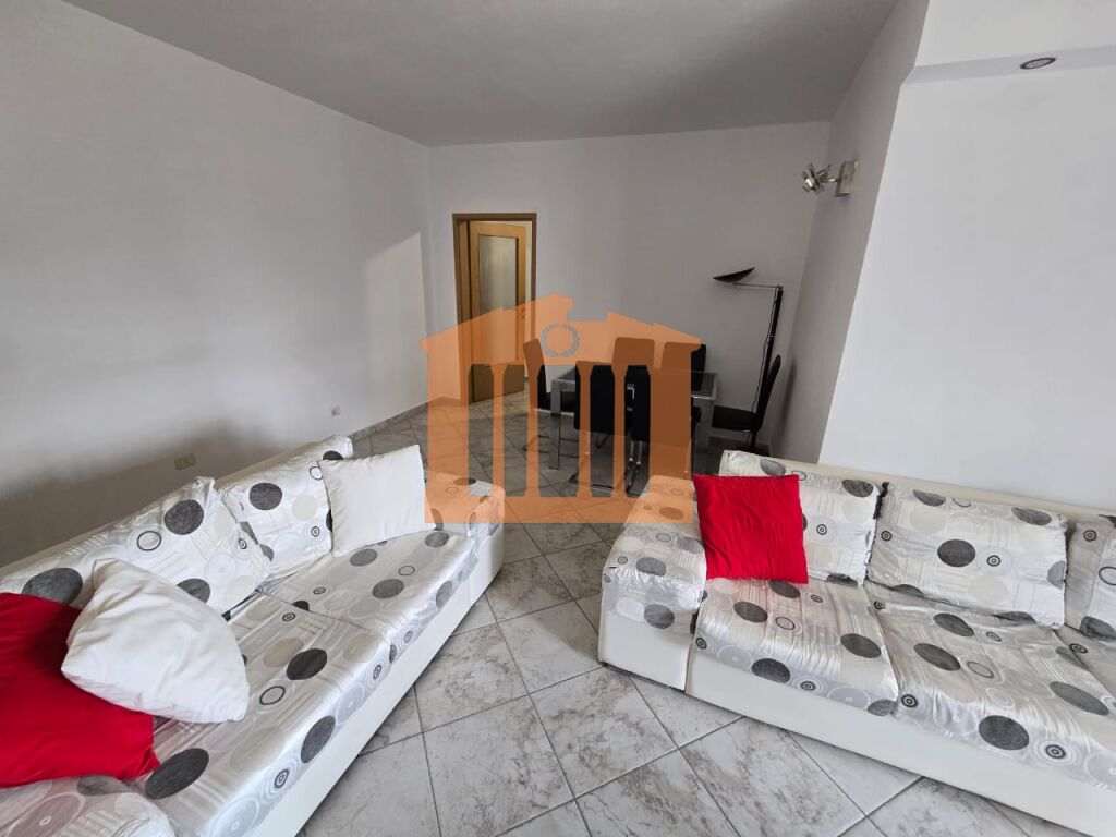 APARTAMENT 2+1 NE VOLLGA  DURRES, PER QIRA !