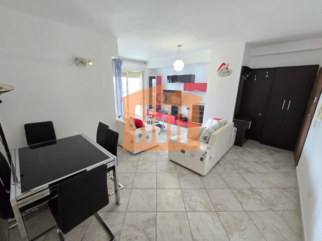 APARTAMENT 2+1 NE VOLLGA  DURRES, PER QIRA !