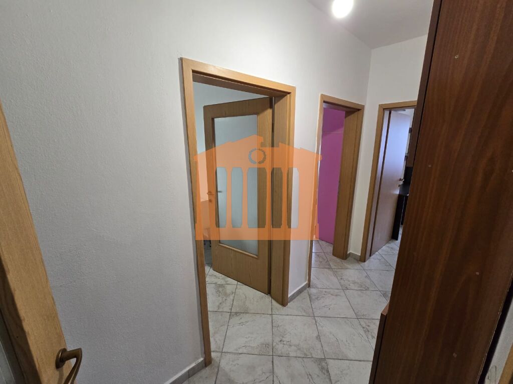 APARTAMENT 2+1 NE VOLLGA  DURRES, PER QIRA !
