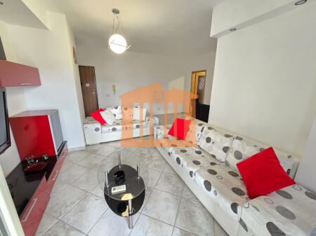 APARTAMENT 2+1 NE VOLLGA  DURRES, PER QIRA !