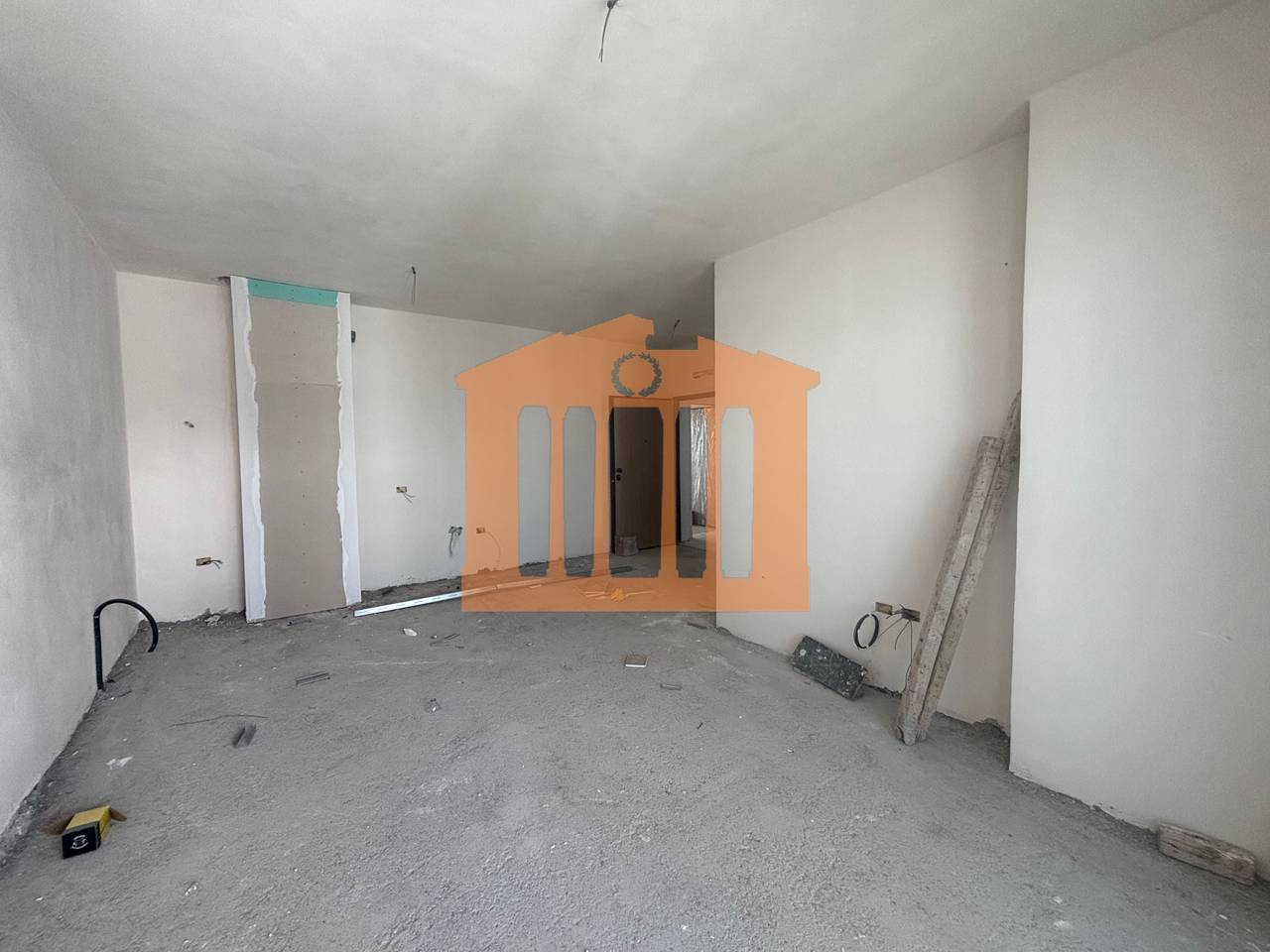 2+1 APARTMENT IN MALIN E ROBIT, FOR SALE!