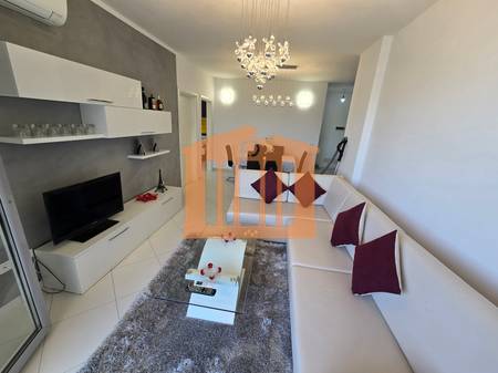 SHITET APARTAMENT 2+1 ME GARAZH,NE DURRES !