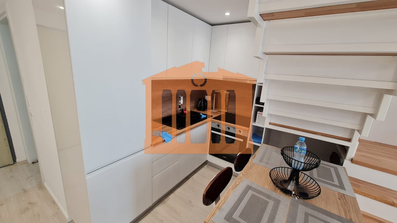 DUPLEX ME PAMJE DETI NE PLAZH PER SHITJE !