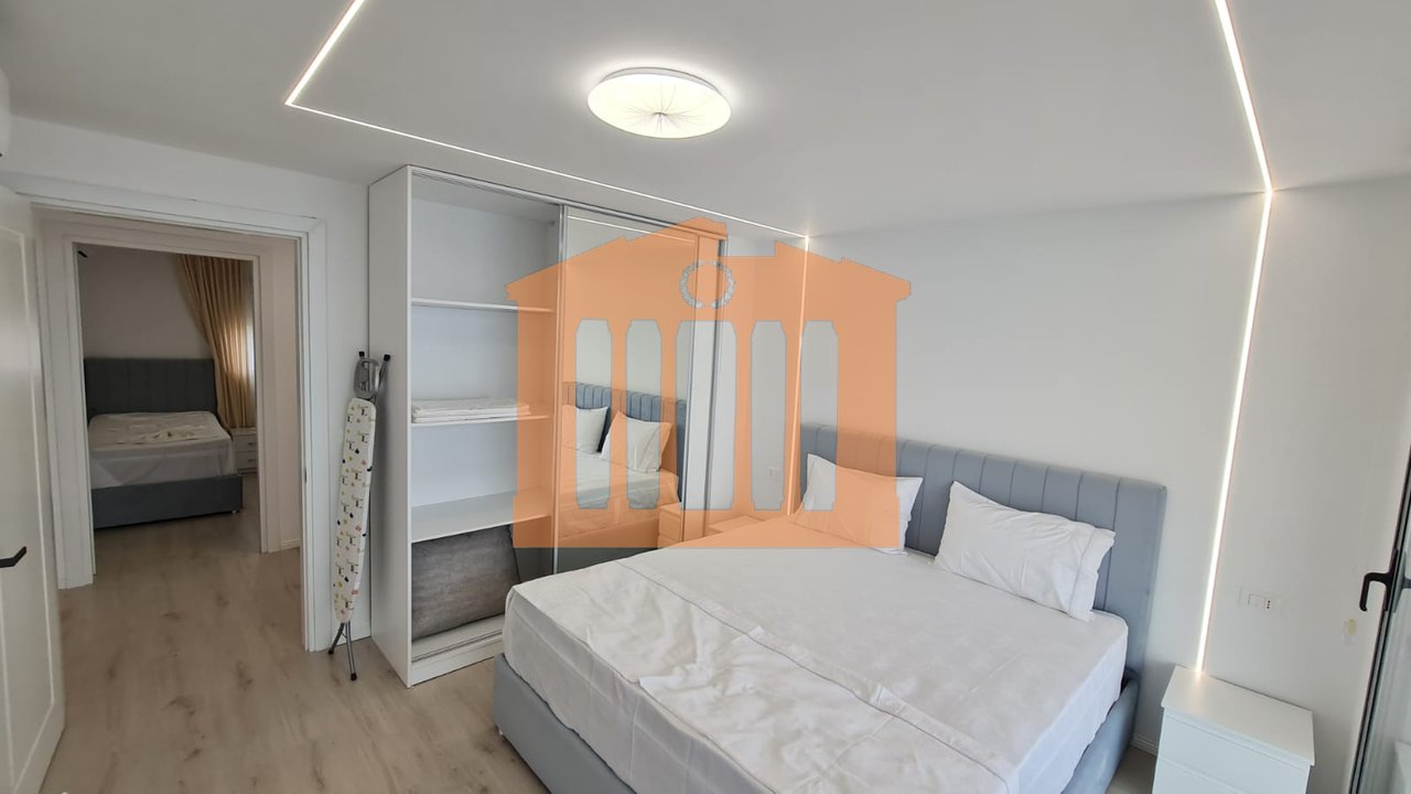 DUPLEX ME PAMJE DETI NE PLAZH PER SHITJE !