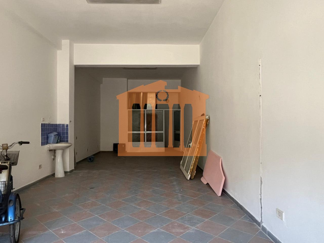 BUSINESS PREMISES AT THE POLICE DIRECTORATE, DURRES FOR RENT!