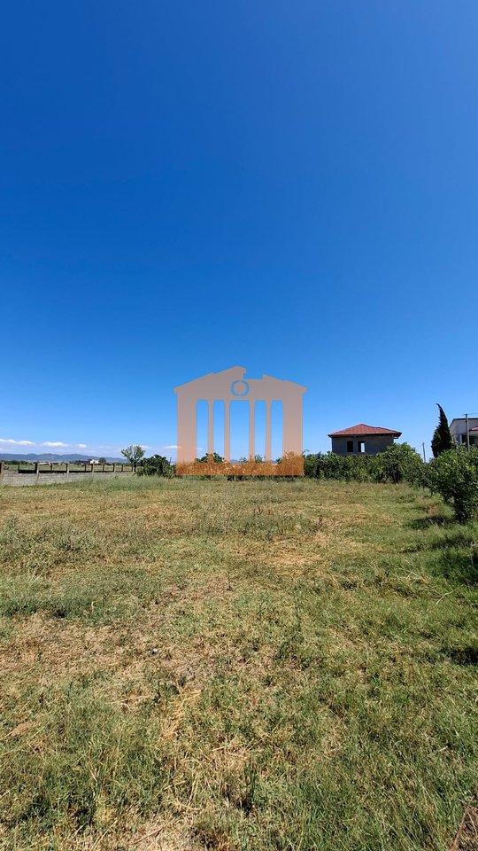 VILLA NELL'AREA DI DURRËS, IN VENDITA!