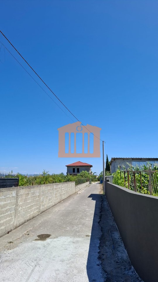 VILLA NELL'AREA DI DURRËS, IN VENDITA!
