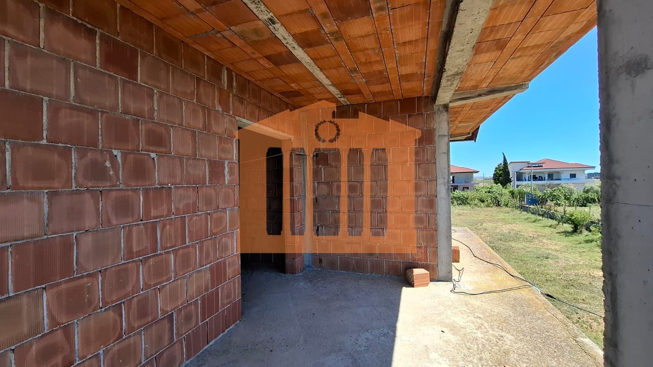VILLA NELL'AREA DI DURRËS, IN VENDITA!