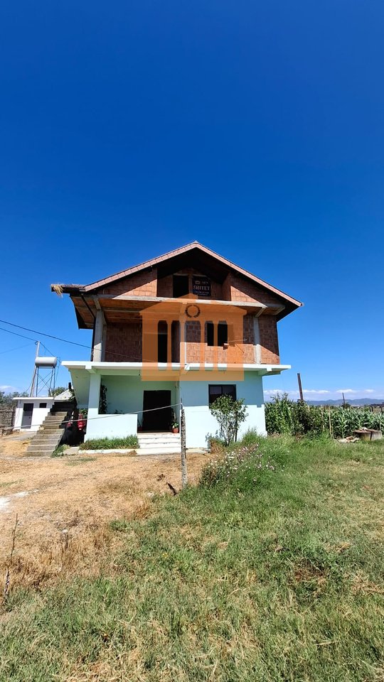 VILLA NELL'AREA DI DURRËS, IN VENDITA!