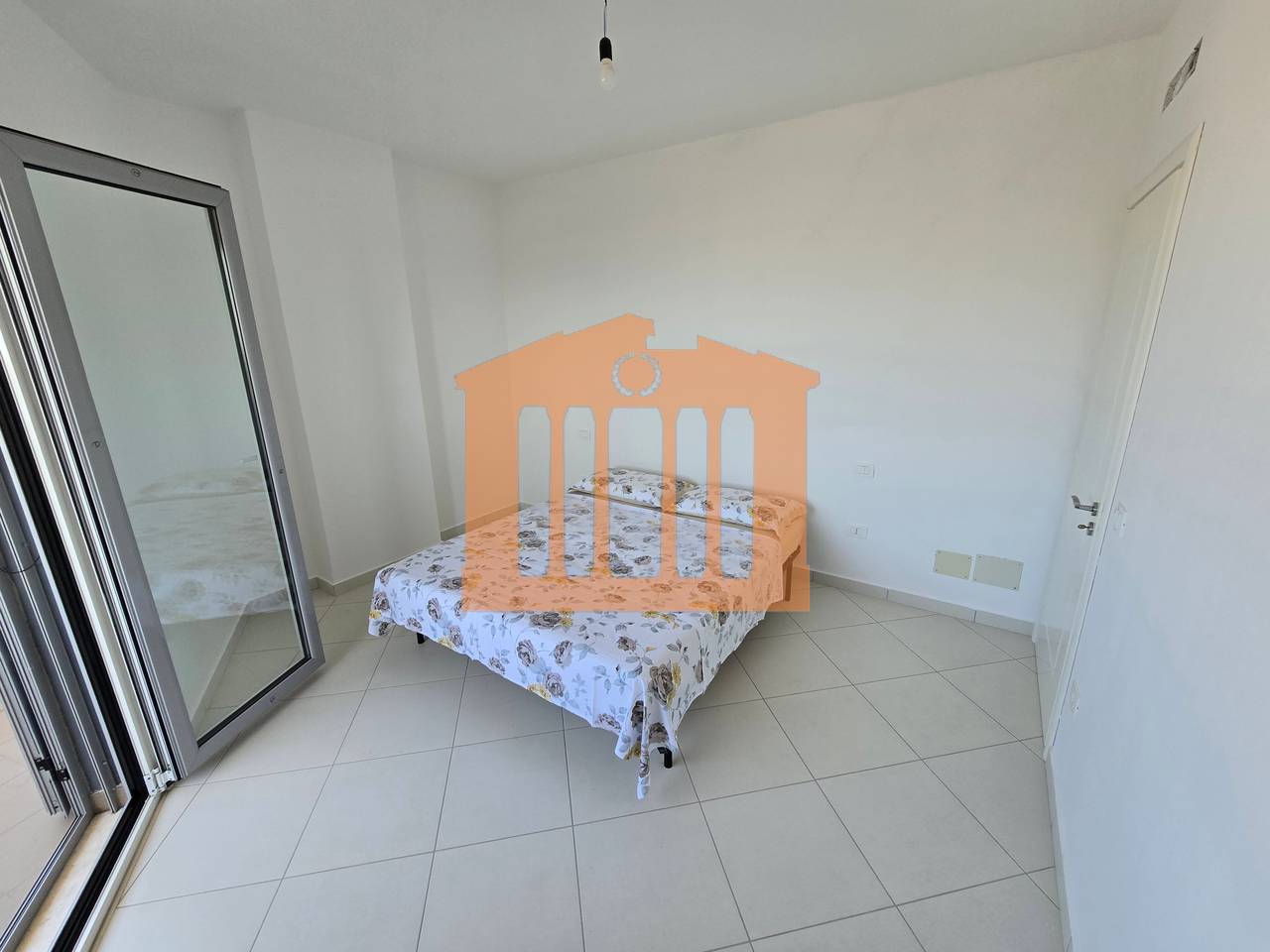 SHITET APARTAMENT 2+1 ME GARAZH,NE DURRES !