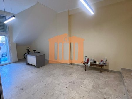 BUSINESS PREMISES AT THE POLYCLINIC, DURRES FOR RENT!