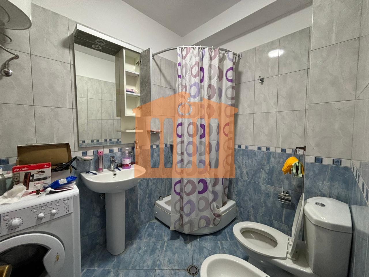 APPARTAMENTO 2+1+2 AREA LAVORO SINGOLA A DURAZZO, IN AFFITTO!