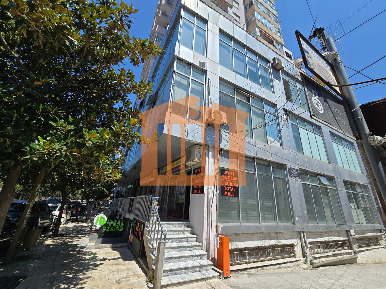 BUSINESS PREMISES IN THE CENTER OF DURRES FOR SALE!
