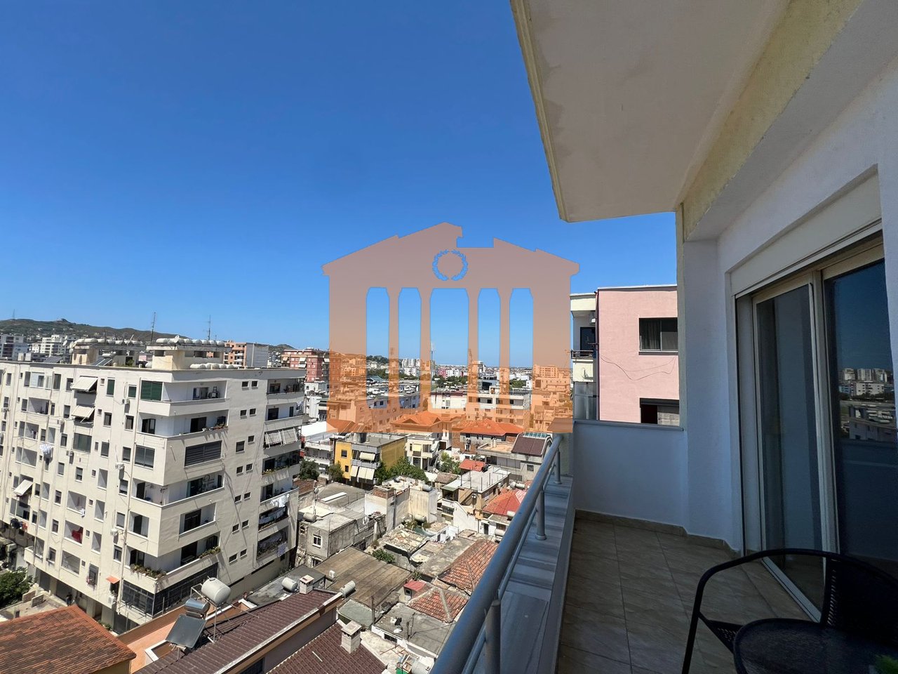 APPARTAMENTO 1+1 VICINO A KAZAZ DURRËS, IN VENDITA!