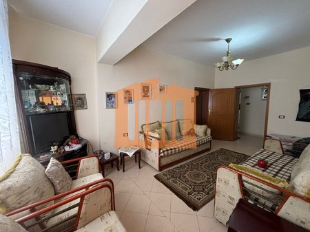 APPARTAMENTO 2+1 NEL CENTRO DI DURAZZO, IN AFFITTO!