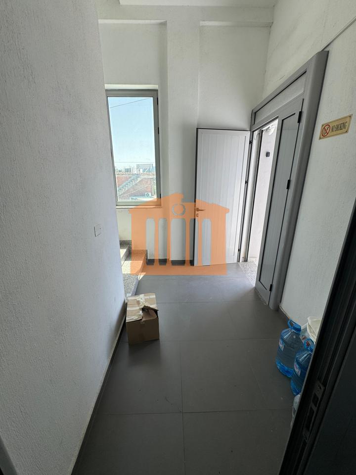 BUSINESS PREMISES ON RING ROAD DURRES, FOR RENT!