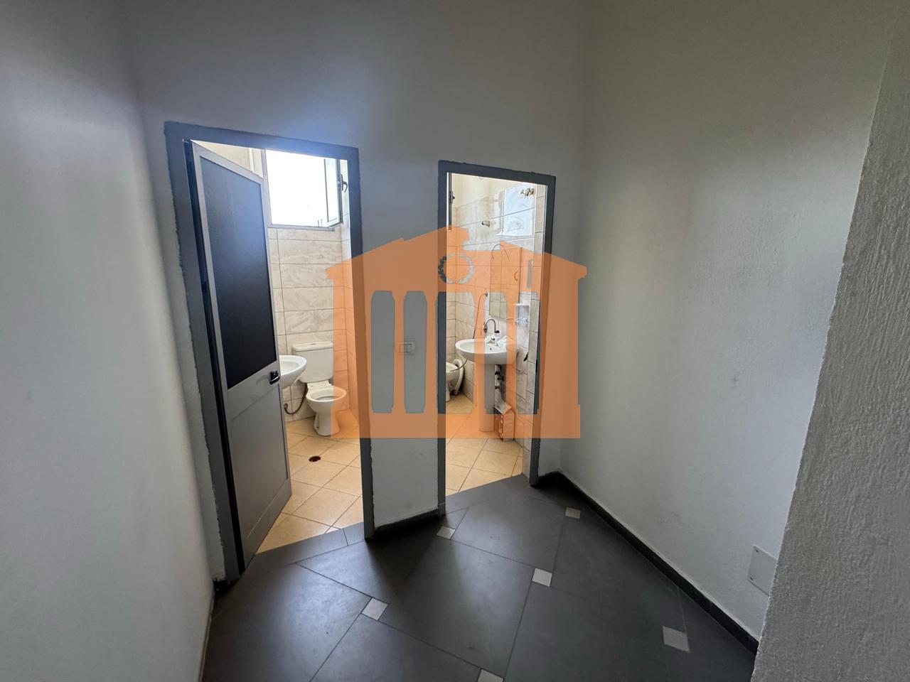 BUSINESS PREMISES ON RING ROAD DURRES, FOR RENT!
