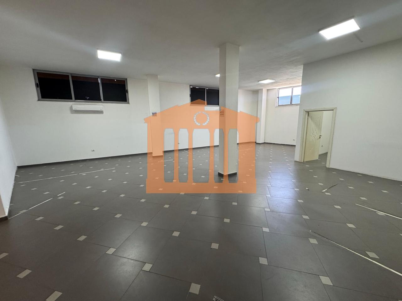 BUSINESS PREMISES ON RING ROAD DURRES, FOR RENT!