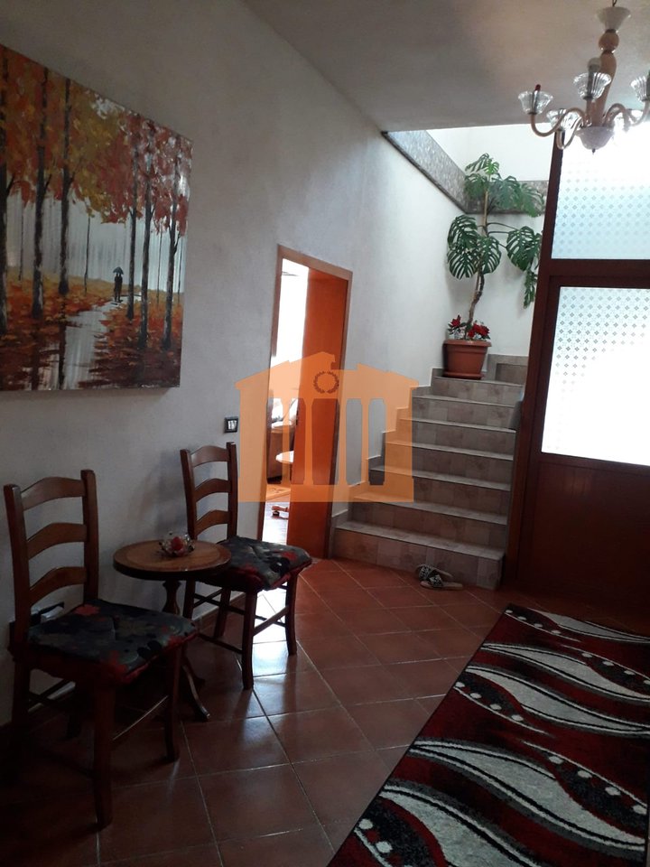 VILE NON PER RESIDENTI DI DURRËS, IN VENDITA!