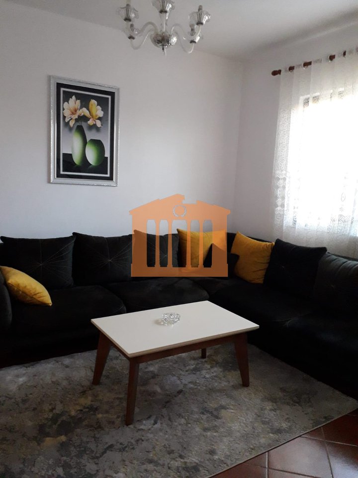 VILE NON PER RESIDENTI DI DURRËS, IN VENDITA!