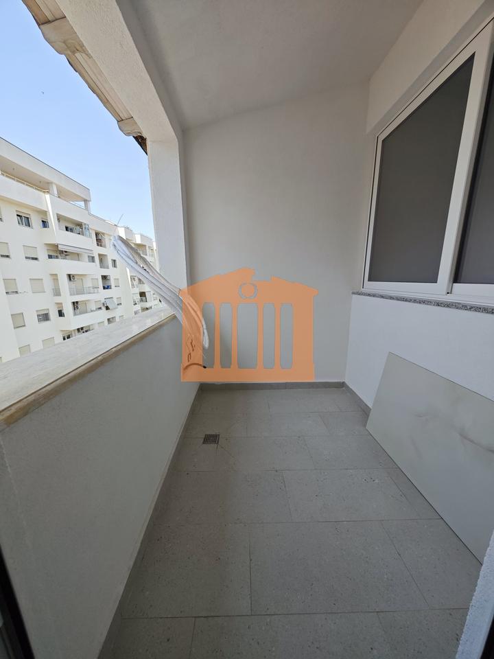 APPARTAMENTO 2+1+GARAGE A MARKATA IN VENDITA!