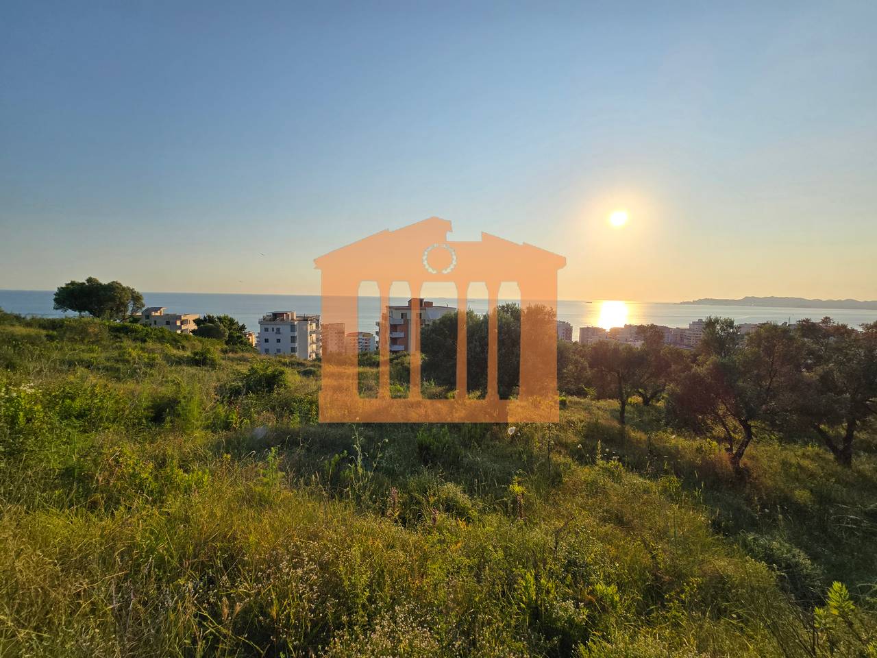 TERRENO CON VISTA MARE A SHEKMBI KAVAJES IN VENDITA!