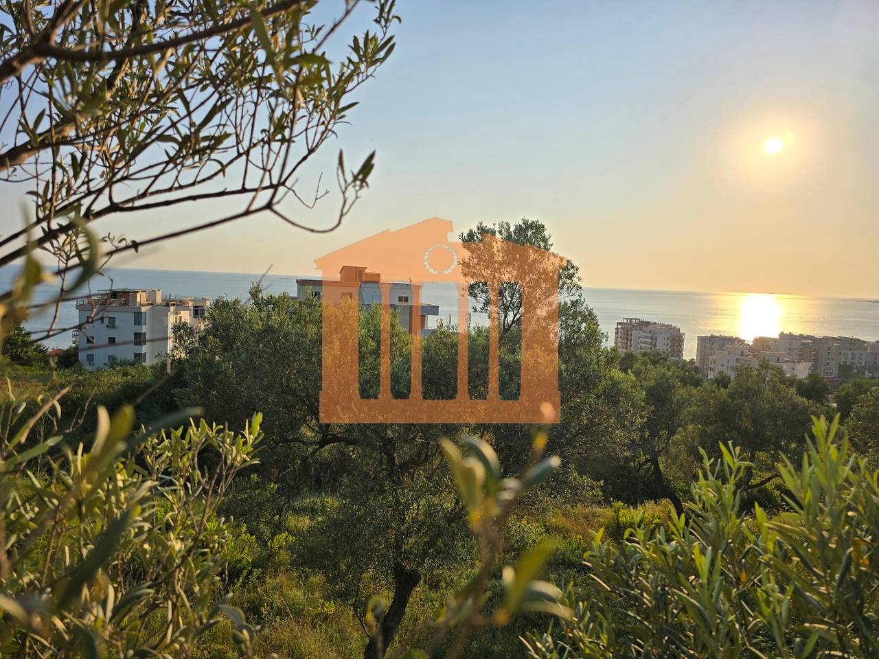 TERRENO CON VISTA MARE A SHEKMBI KAVAJES IN VENDITA!