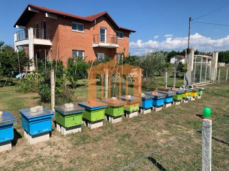 VILLA A HAMALLAJ, DURRËS, IN VENDITA!