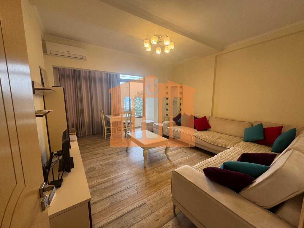 APARTAMENT 1+1 TE SHKEMBI I KAVAJES, PER SHITJE!