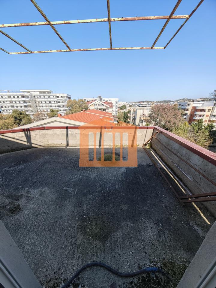1+1+VERANDA APARTMENT WITH SEA VIEW IN GOLEM, FOR SALE!