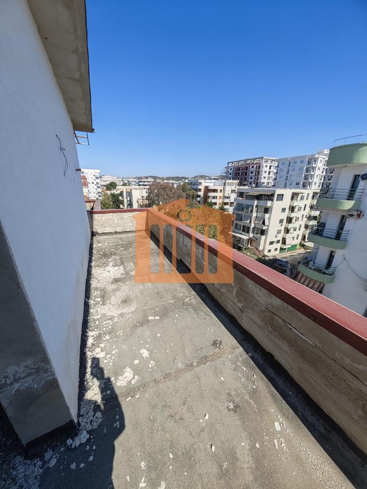1+1+VERANDA APARTMENT WITH SEA VIEW IN GOLEM, FOR SALE!
