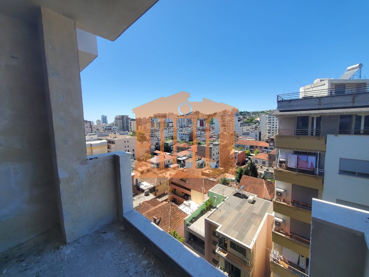 APARTMENT 2+1+2 WITH PARKING SPACE AT THE FORMER SPORTS PARK, DURRES FOR SALE!