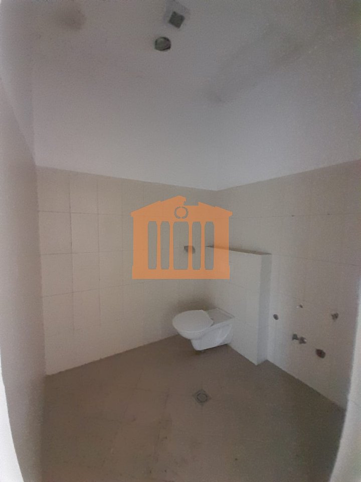 BUSINESS ENVIRONMENT IN ISH-KENET, FOR RENT!