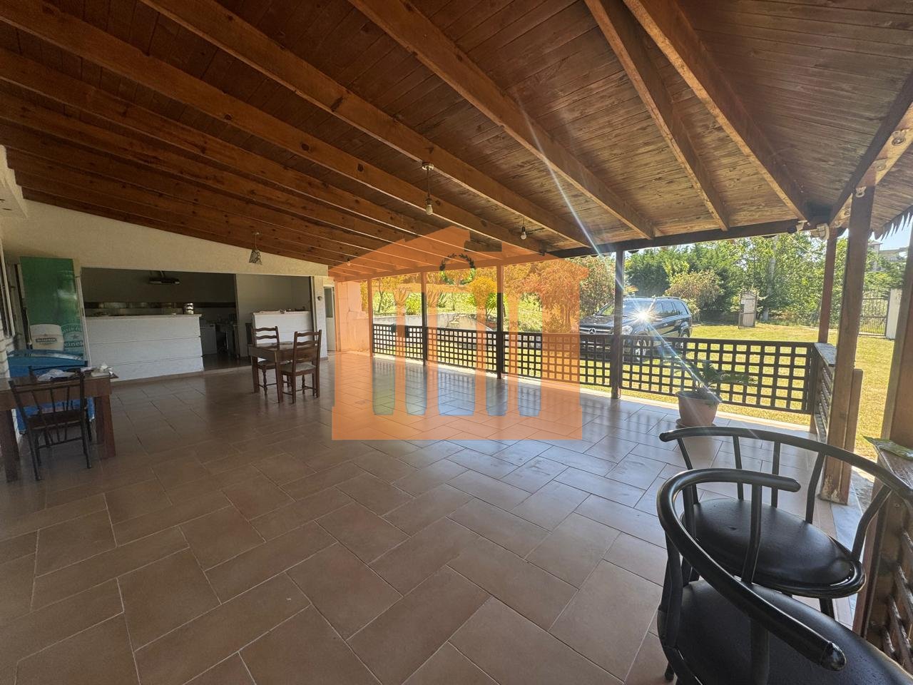 MINI HOTEL IN GOLEM, FOR RENT!