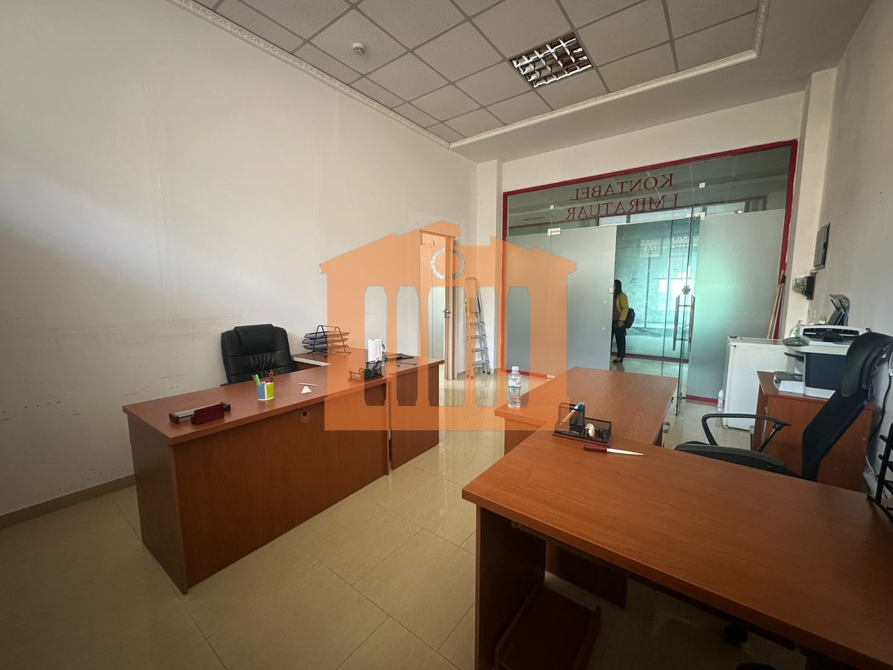 AMBIENTE A VOLLGA-DURRES, IN AFFITTO!