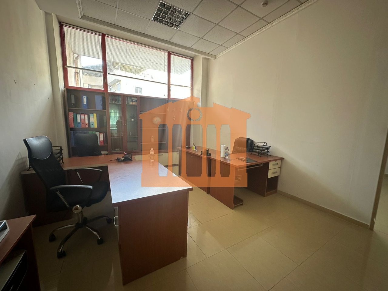 AMBIENTE A VOLLGA-DURRES, IN AFFITTO!