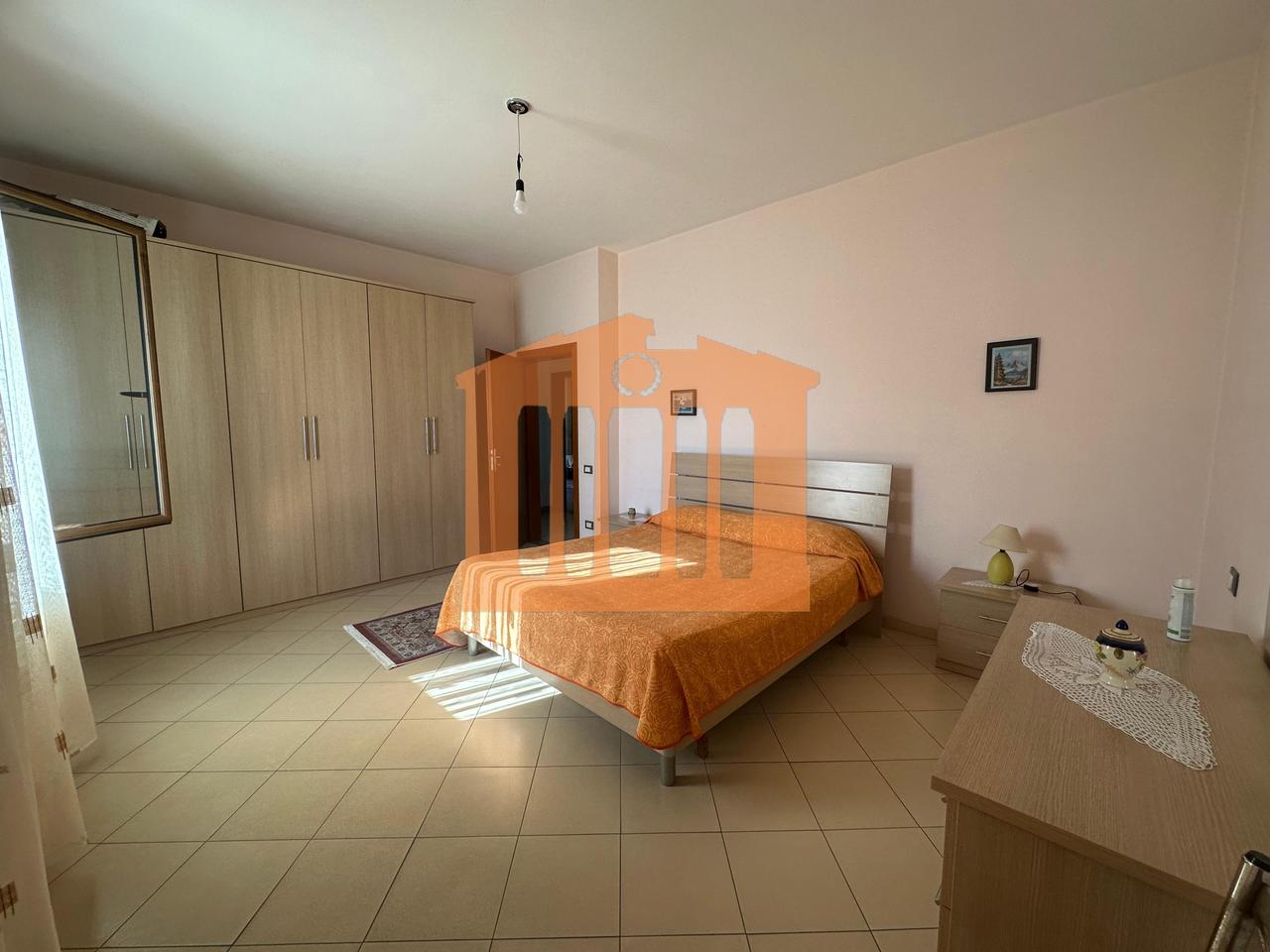 VILE 3-KATE ME LOKAL NE SHKOZET- DURRES, PER SHITJE !