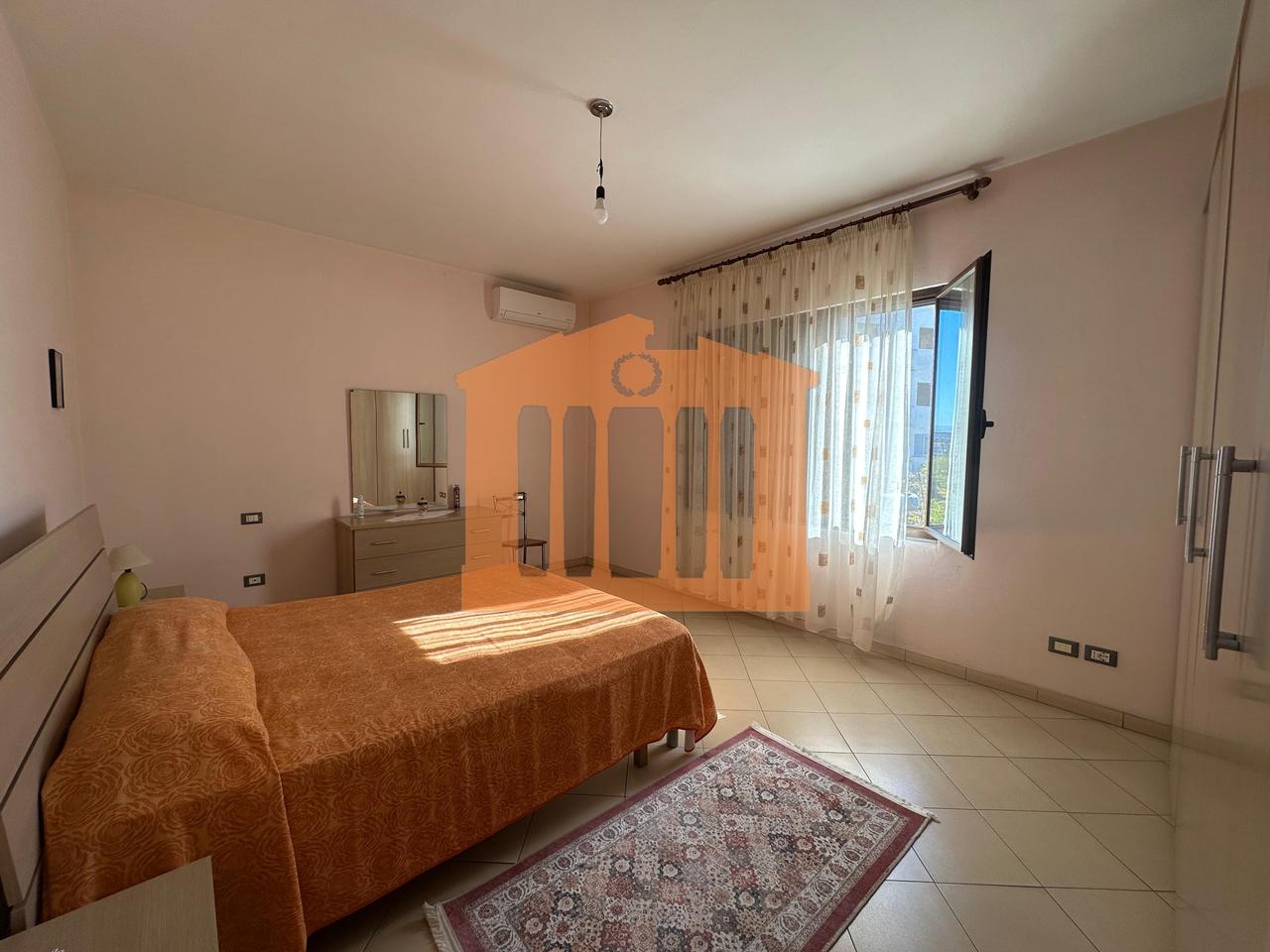 VILE 3-KATE ME LOKAL NE SHKOZET- DURRES, PER SHITJE !