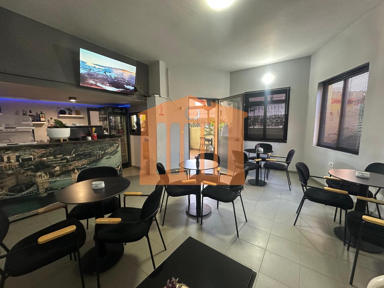 VILE 3-KATE ME LOKAL NE SHKOZET- DURRES, PER SHITJE !