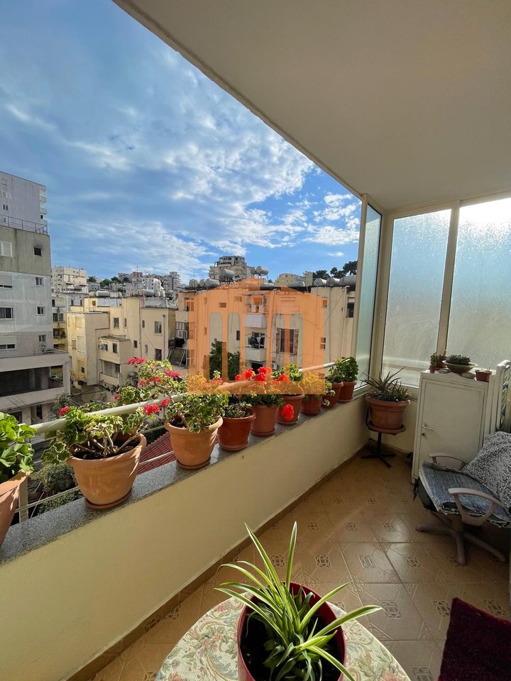 APARTMENT 2+1+2 IN THE CENTER OF DURRES, FOR RENT!