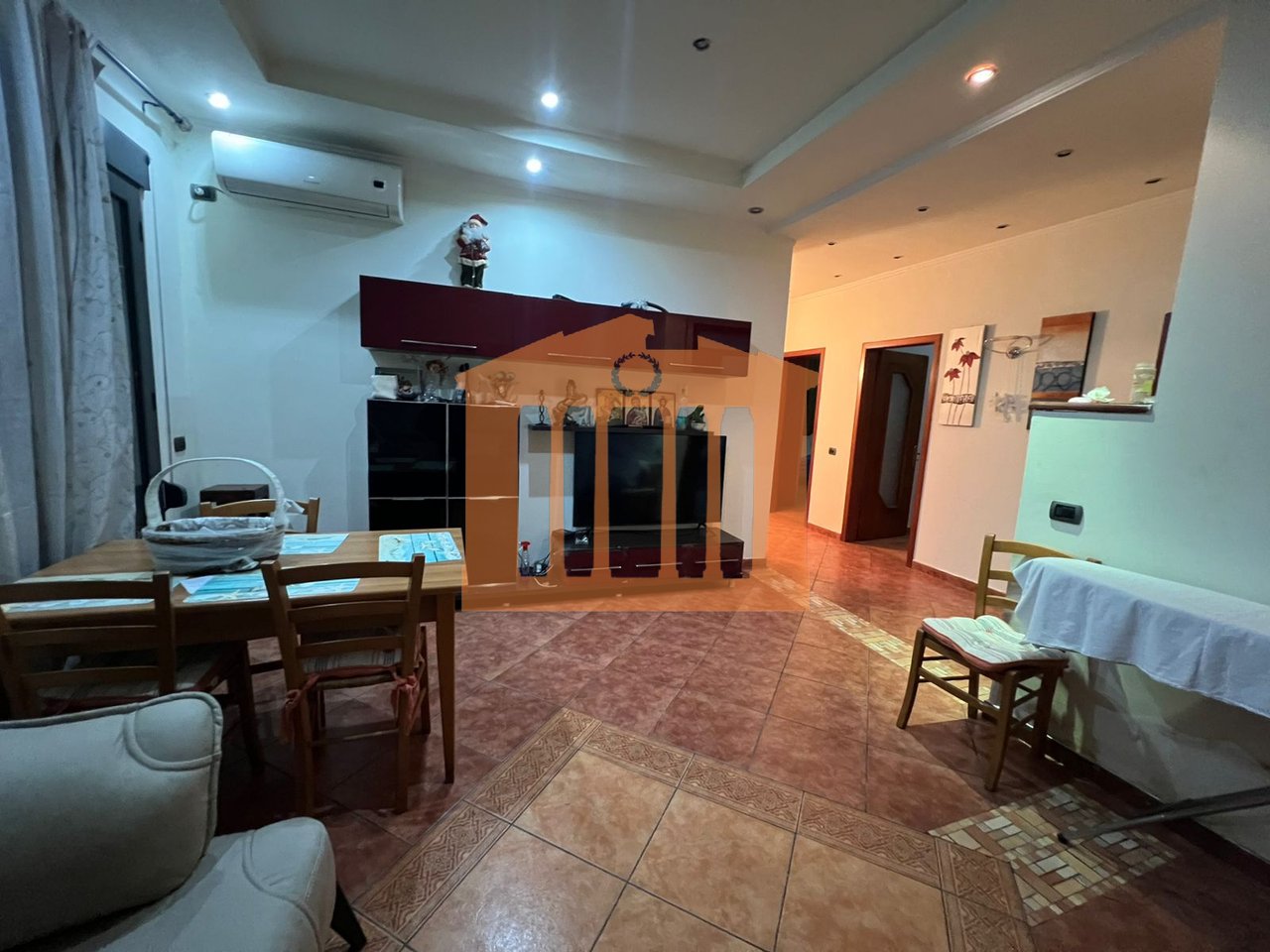 APARTMENT 2+1+2 NEAR DURRES HOSPITAL, FOR RENT!