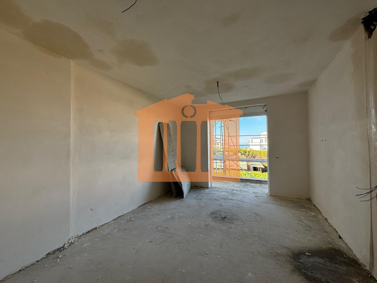 APARTMENT 1+1+ PARKING SPACE IN ROBI MOUNTAIN, FOR SALE!