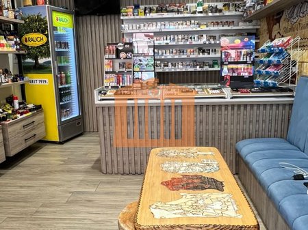 AMBIENT BIZNESI+AKTIVITET NE PLAZH, PER SHITJE!