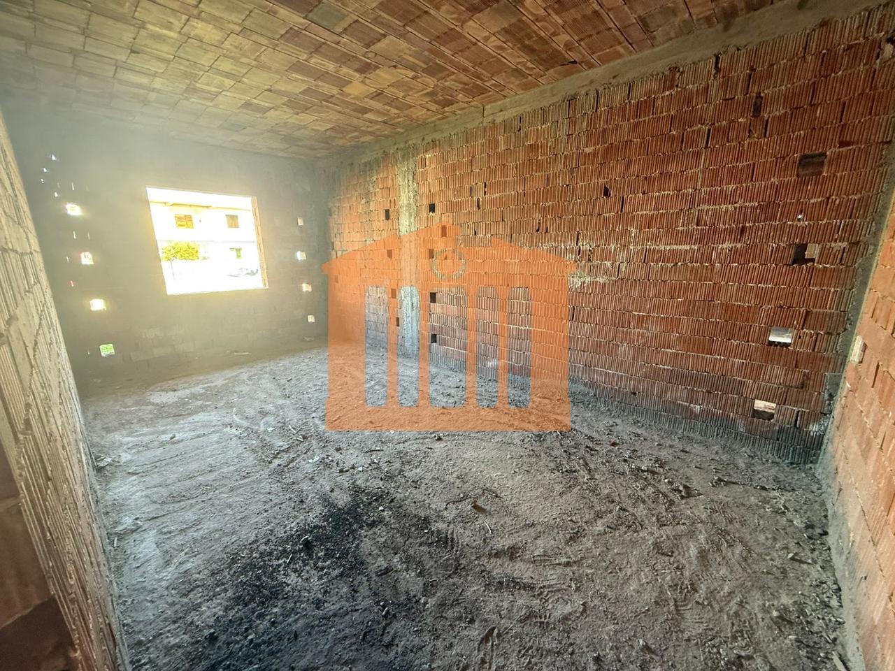 3 SHTEPI TE BASHKANGJITURA NE SHKOZET DURRES, PER SHITJE!