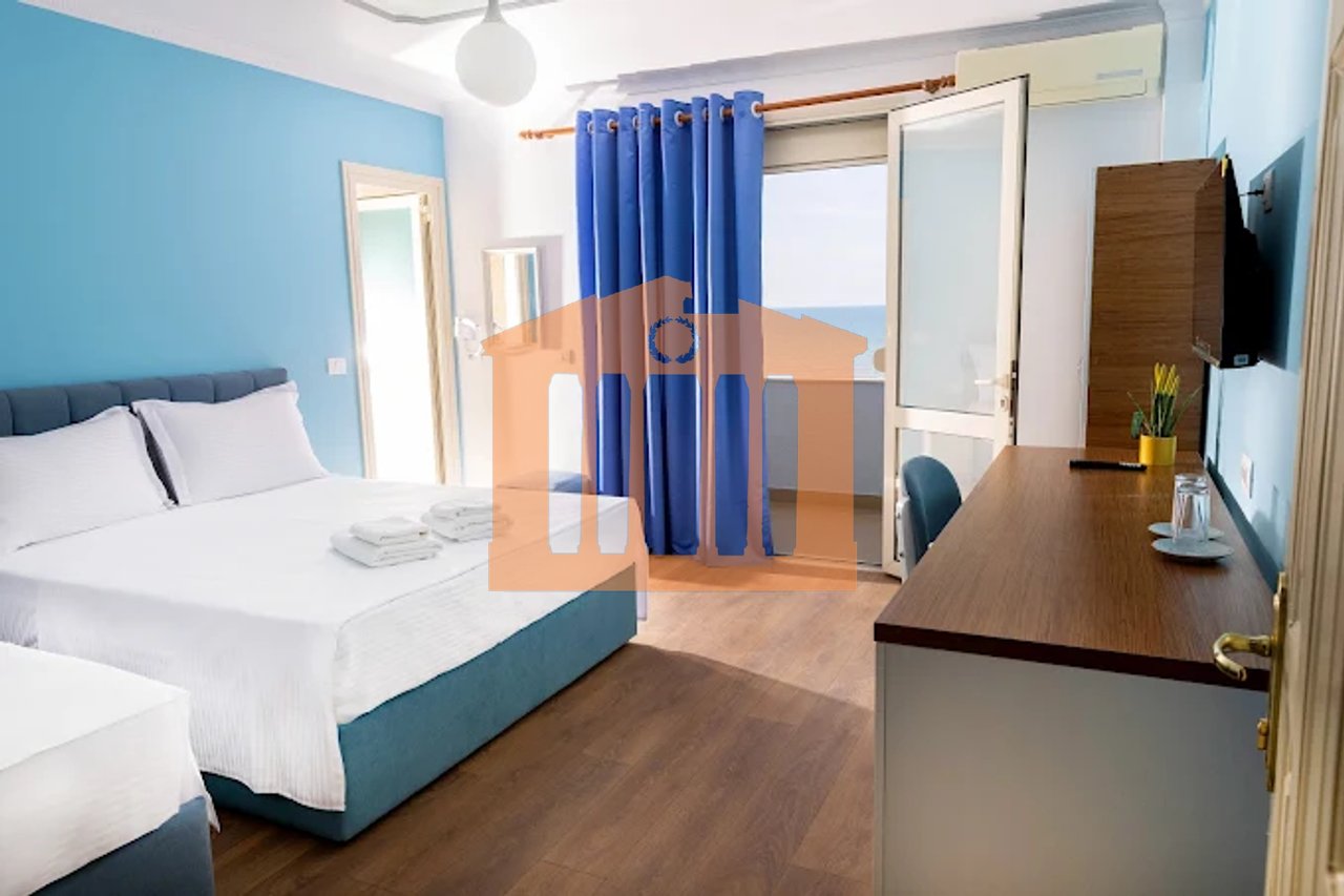 HOTEL NE PLAZH DURRES PER SHITJE !