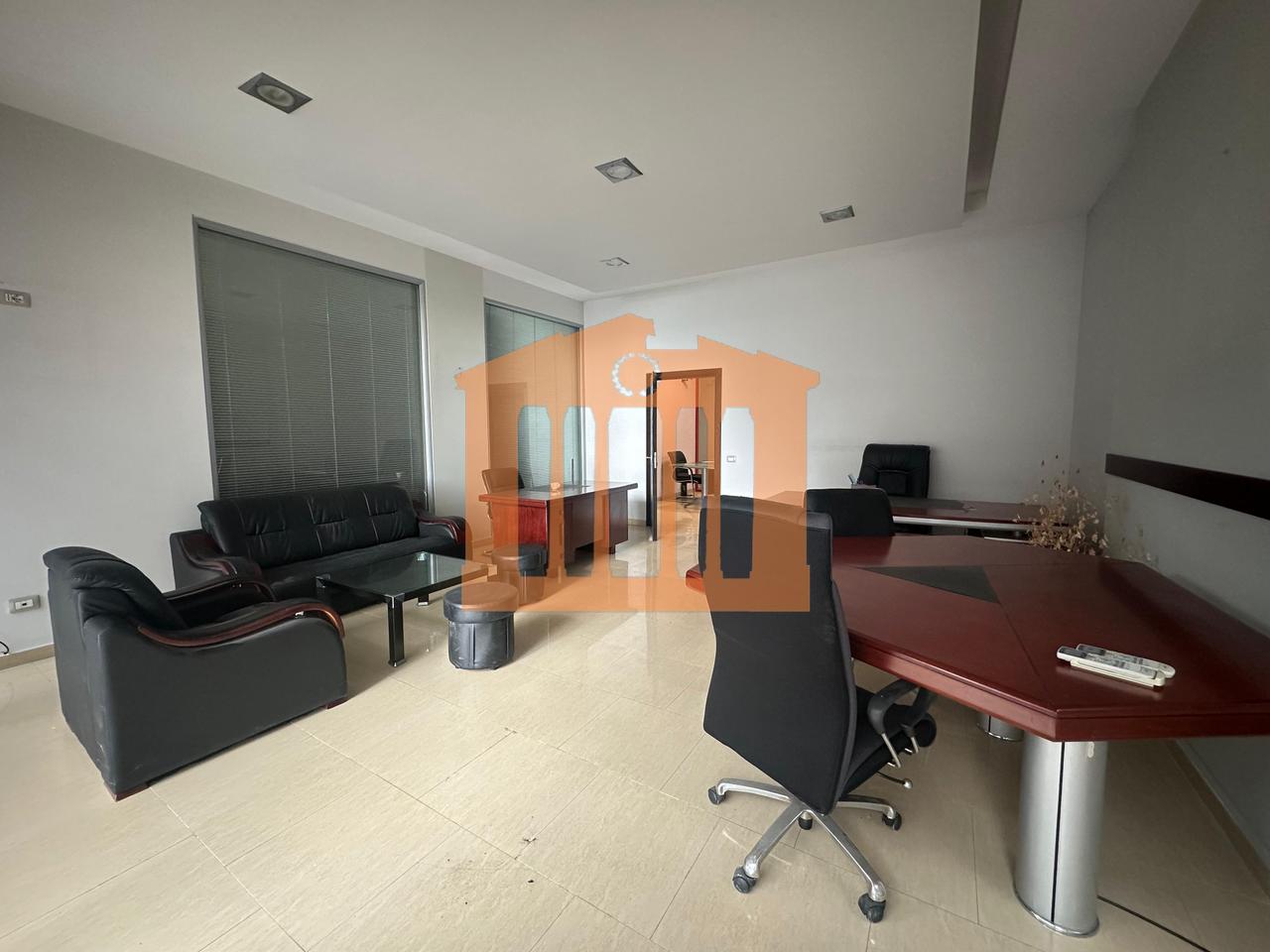 AMBIENT NE VOLLGA-DURRES, PER QIRA!