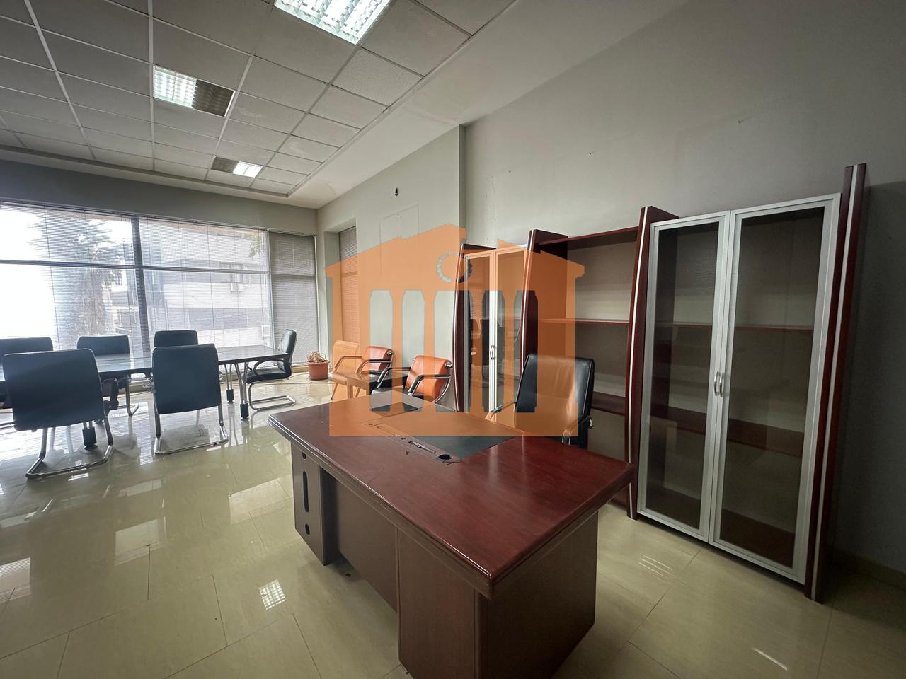 AMBIENT NE VOLLGA-DURRES, PER QIRA!