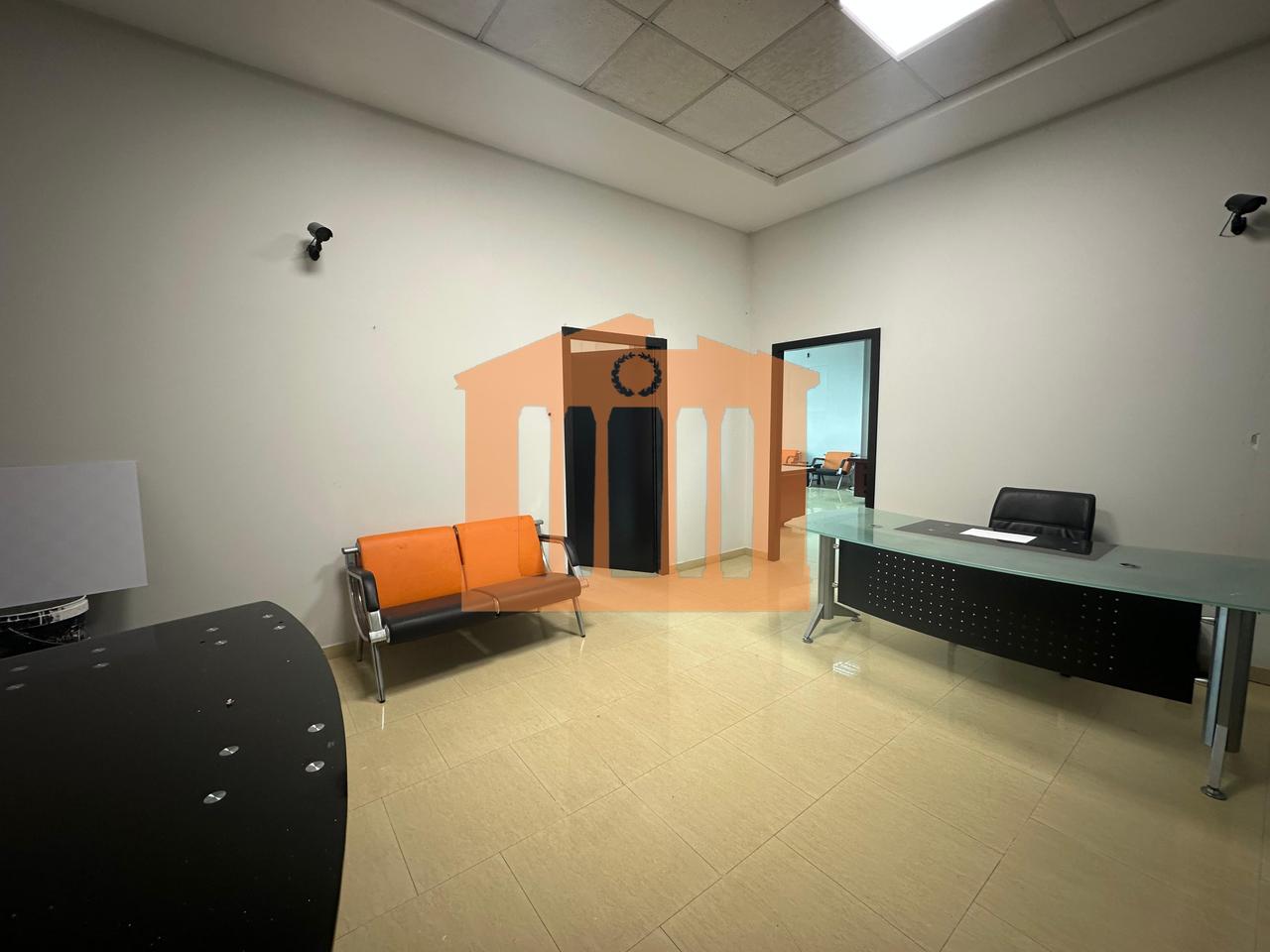 AMBIENT NE VOLLGA-DURRES, PER QIRA!