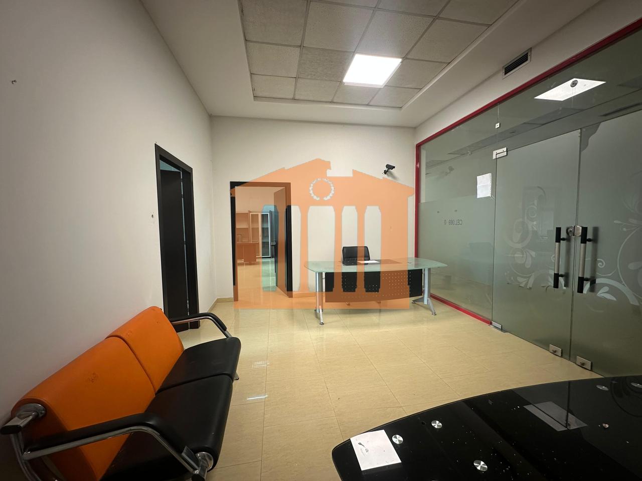 AMBIENT NE VOLLGA-DURRES, PER QIRA!